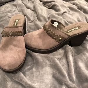 Skechers clogs size 10